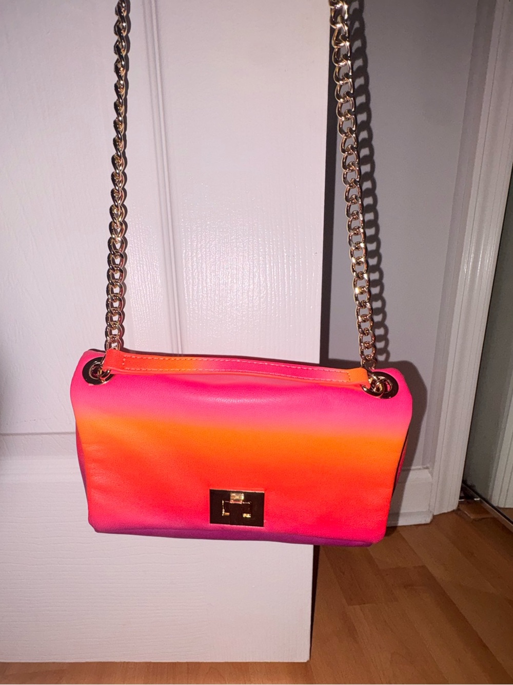 I.N.C International Concepts - Soft Ajae Flap Shoulder Bag (new, never used) - Picture 11 of 12
